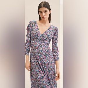 🚨Floral Long Sleeve Dress by MNG size 4